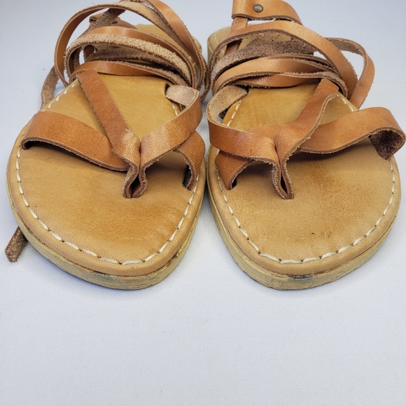 B&B Greek Gladiator Tan Leather Strappy Sandals - Picture 3 of 8